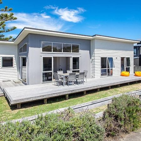 Beach Retreat - Ohope Holiday Home Екстериор снимка