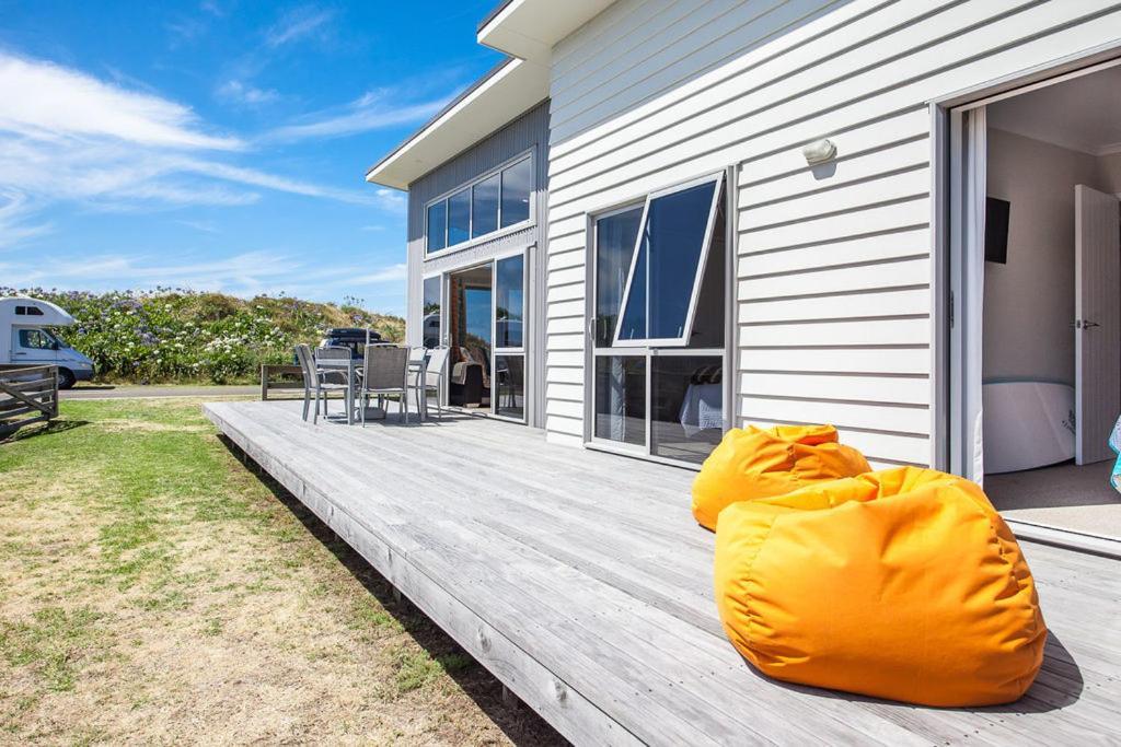 Beach Retreat - Ohope Holiday Home Екстериор снимка
