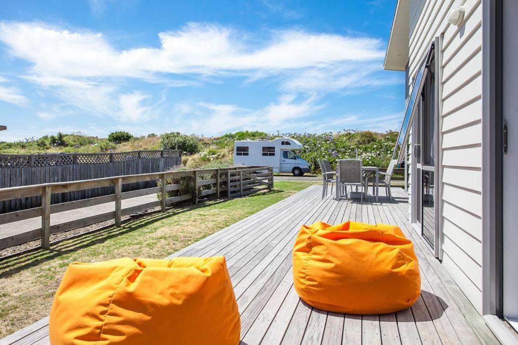 Beach Retreat - Ohope Holiday Home Екстериор снимка